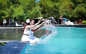 pool-1720558_960_720